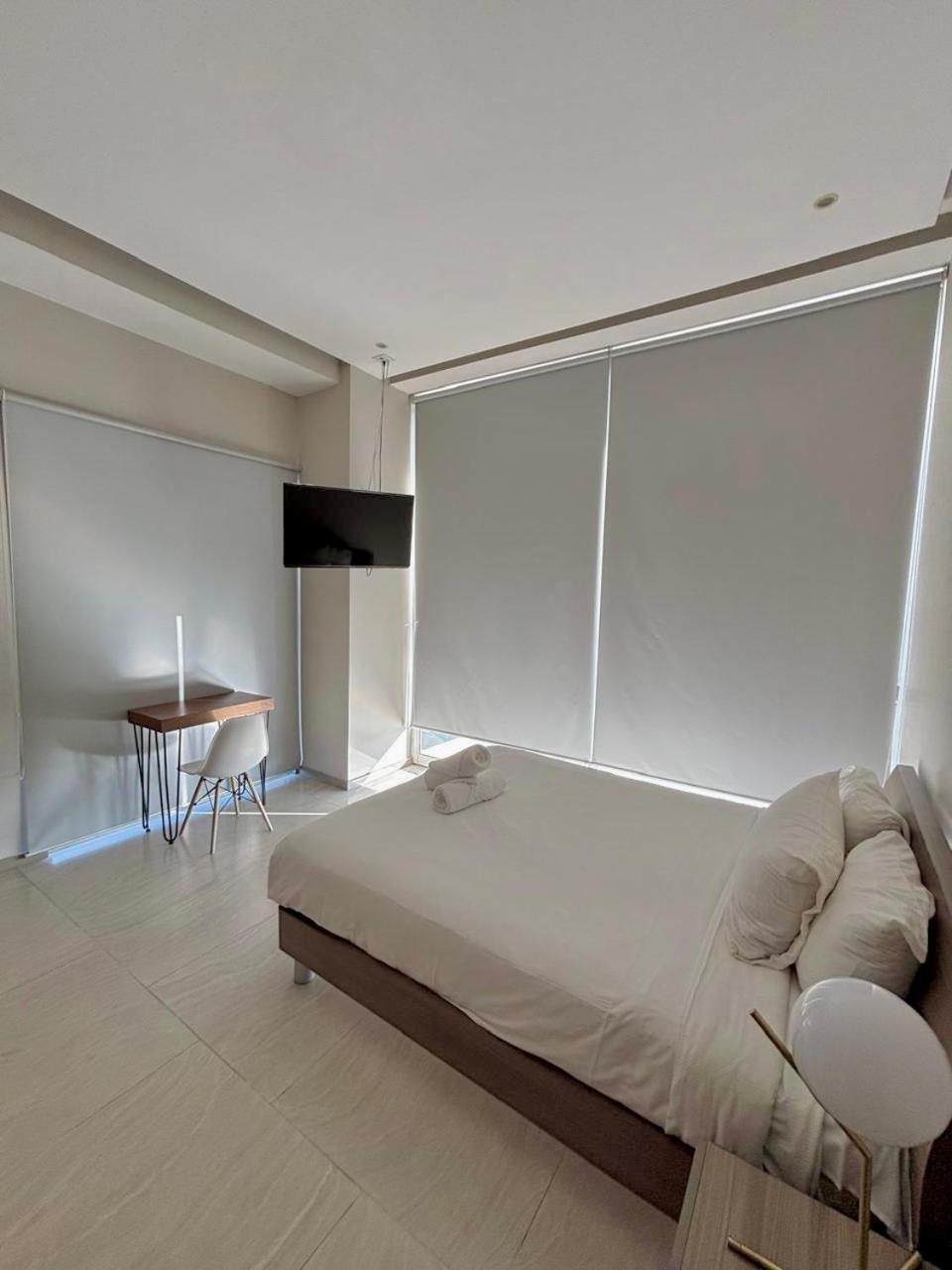 Park Life Guadalajara Aparthotel Eksteriør bilde