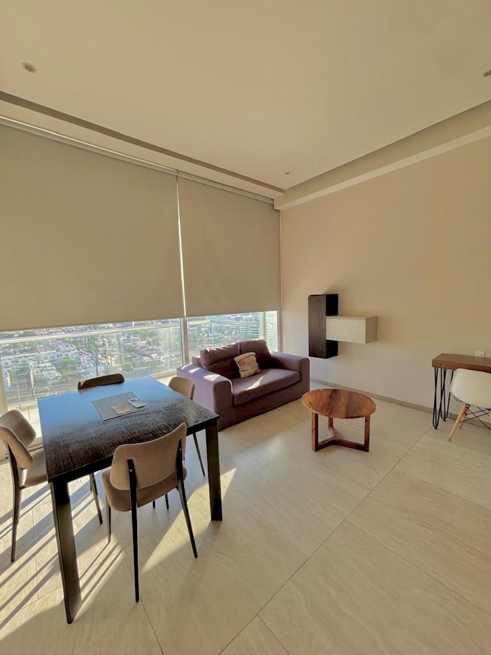 Park Life Guadalajara Aparthotel Eksteriør bilde