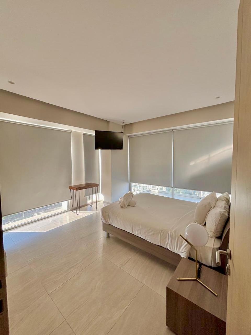 Park Life Guadalajara Aparthotel Eksteriør bilde