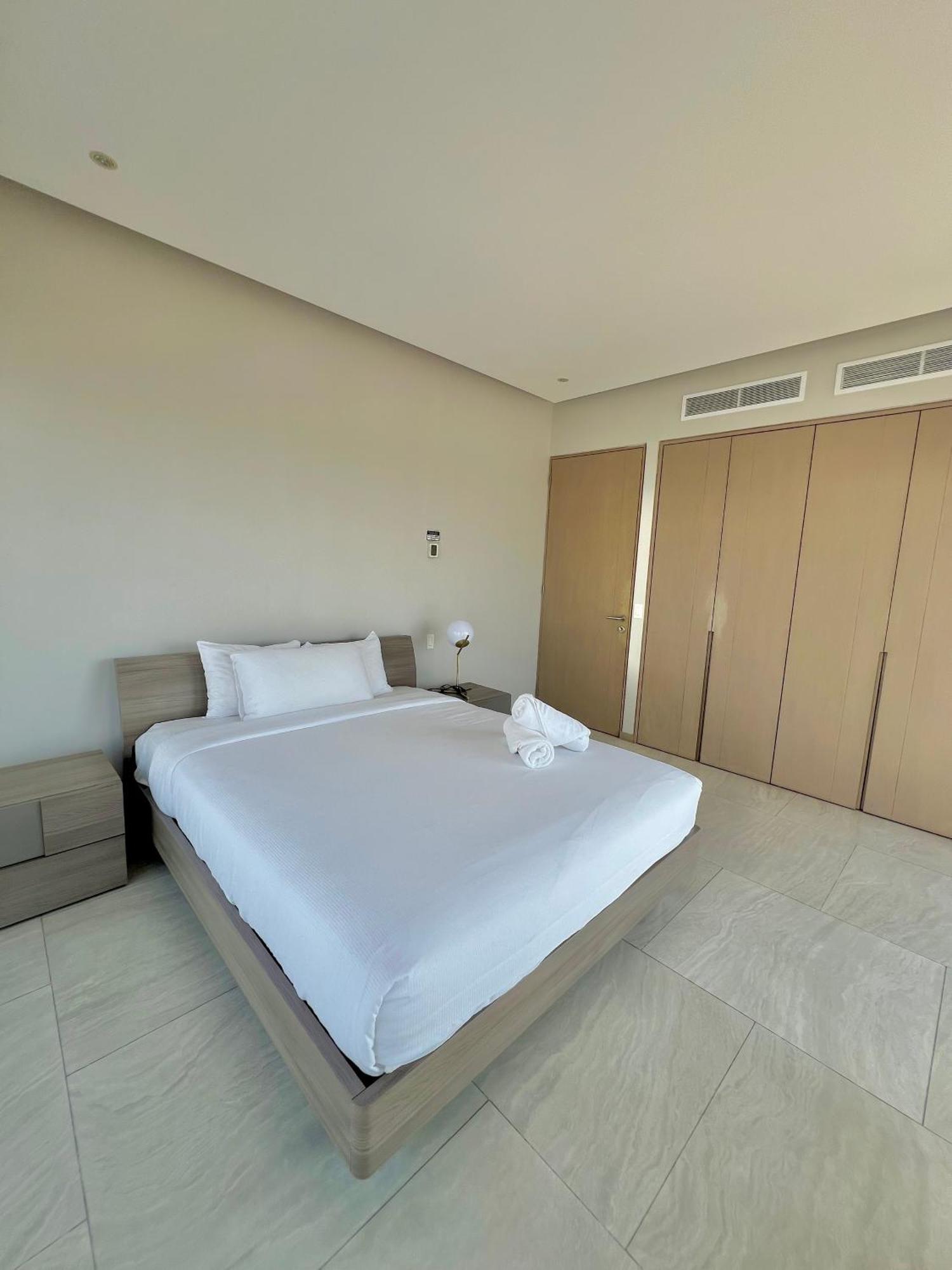 Park Life Guadalajara Aparthotel Eksteriør bilde