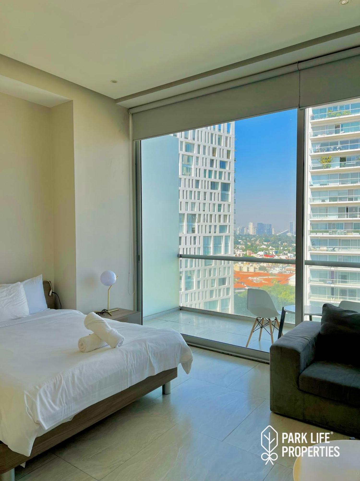 Park Life Guadalajara Aparthotel Eksteriør bilde